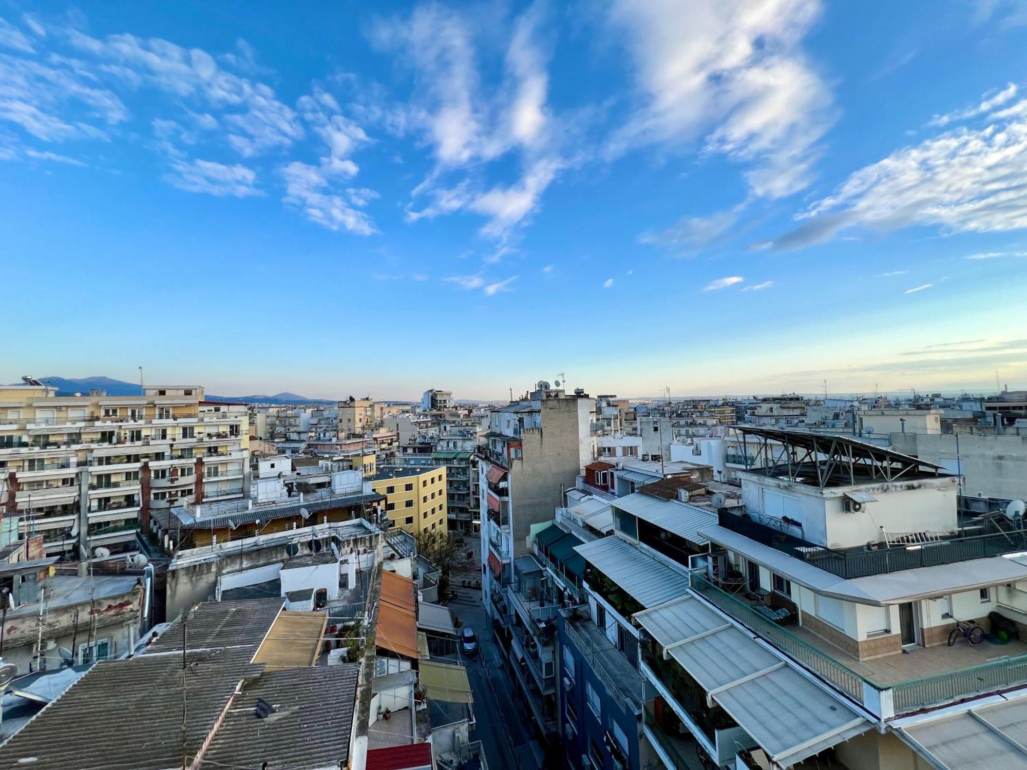 180° Rooftop View 塞萨洛尼基
